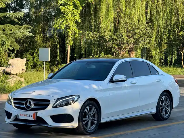 Mercedes-Benz C-Class 2015 — купить из Китая под заказ