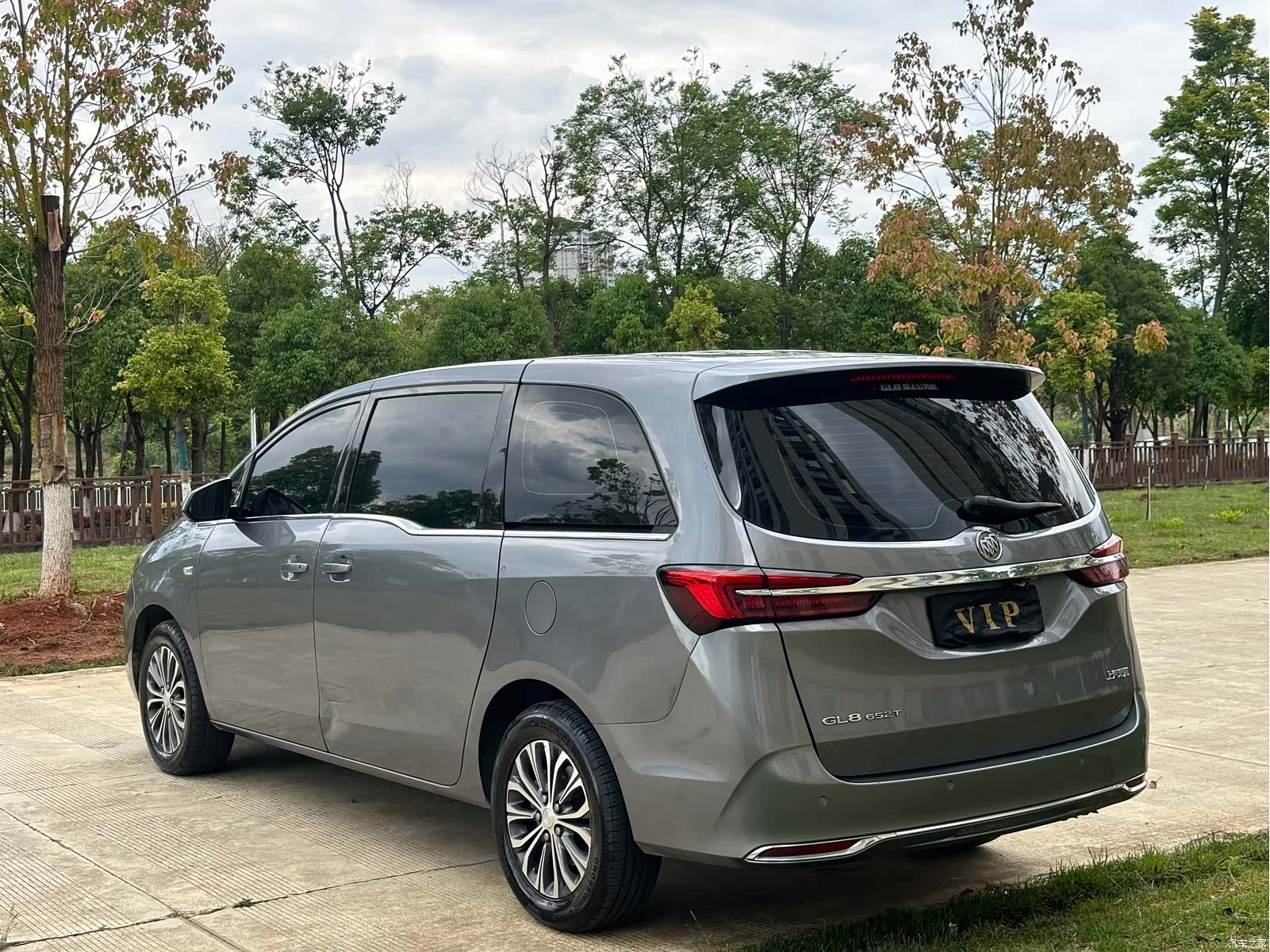 Buick GL8, 2021 7