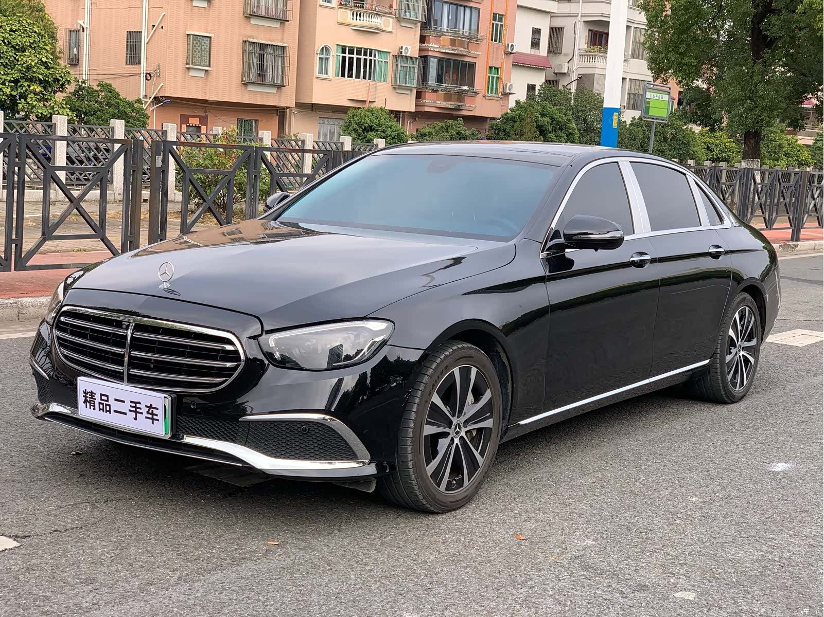 Mercedes-Benz E-Class, 2022 1