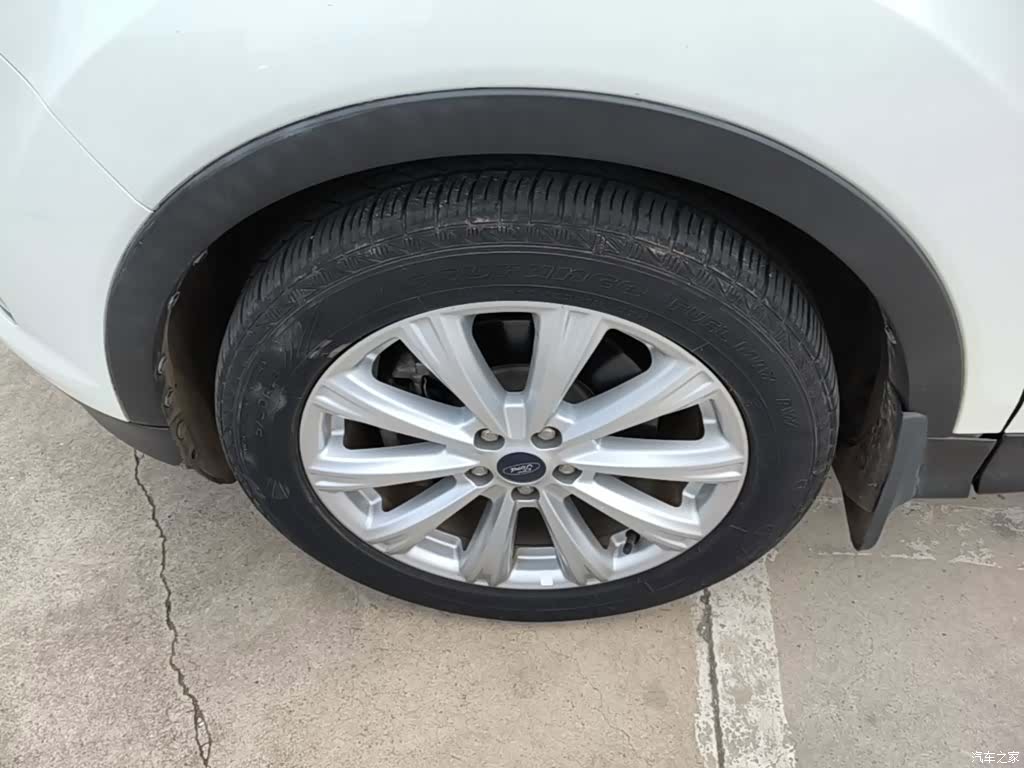 Ford Kuga, 2017 23