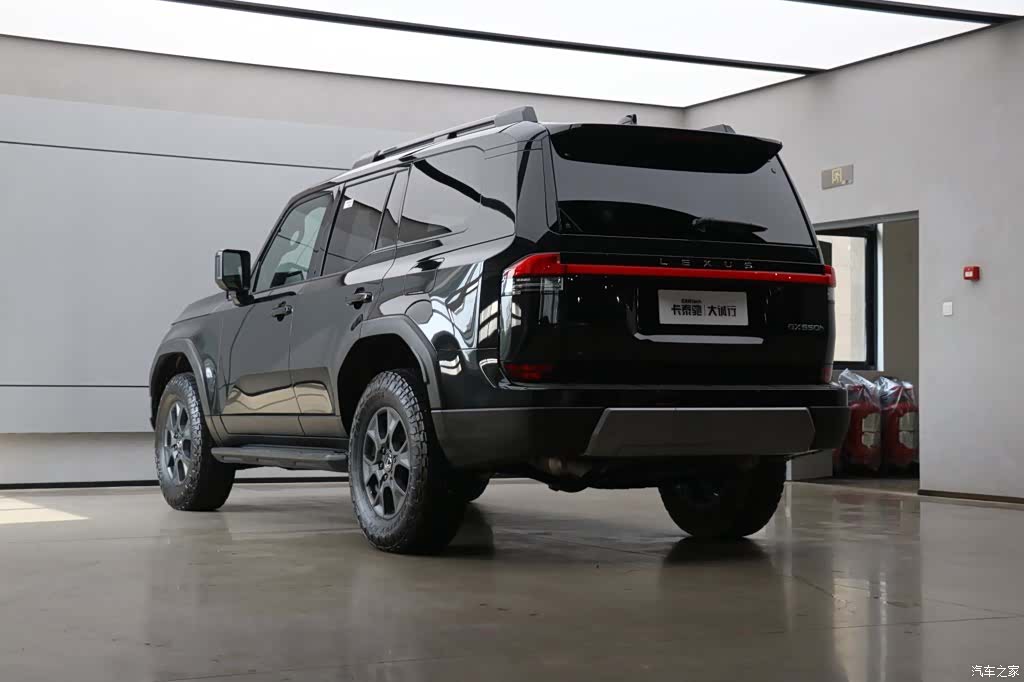 Lexus GX, 2025 31