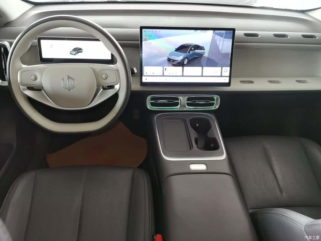 Leapmotor B01, 2025 10