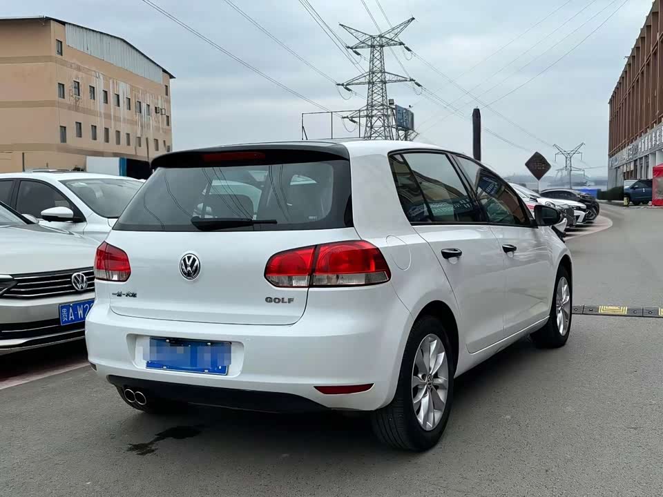 Volkswagen golf