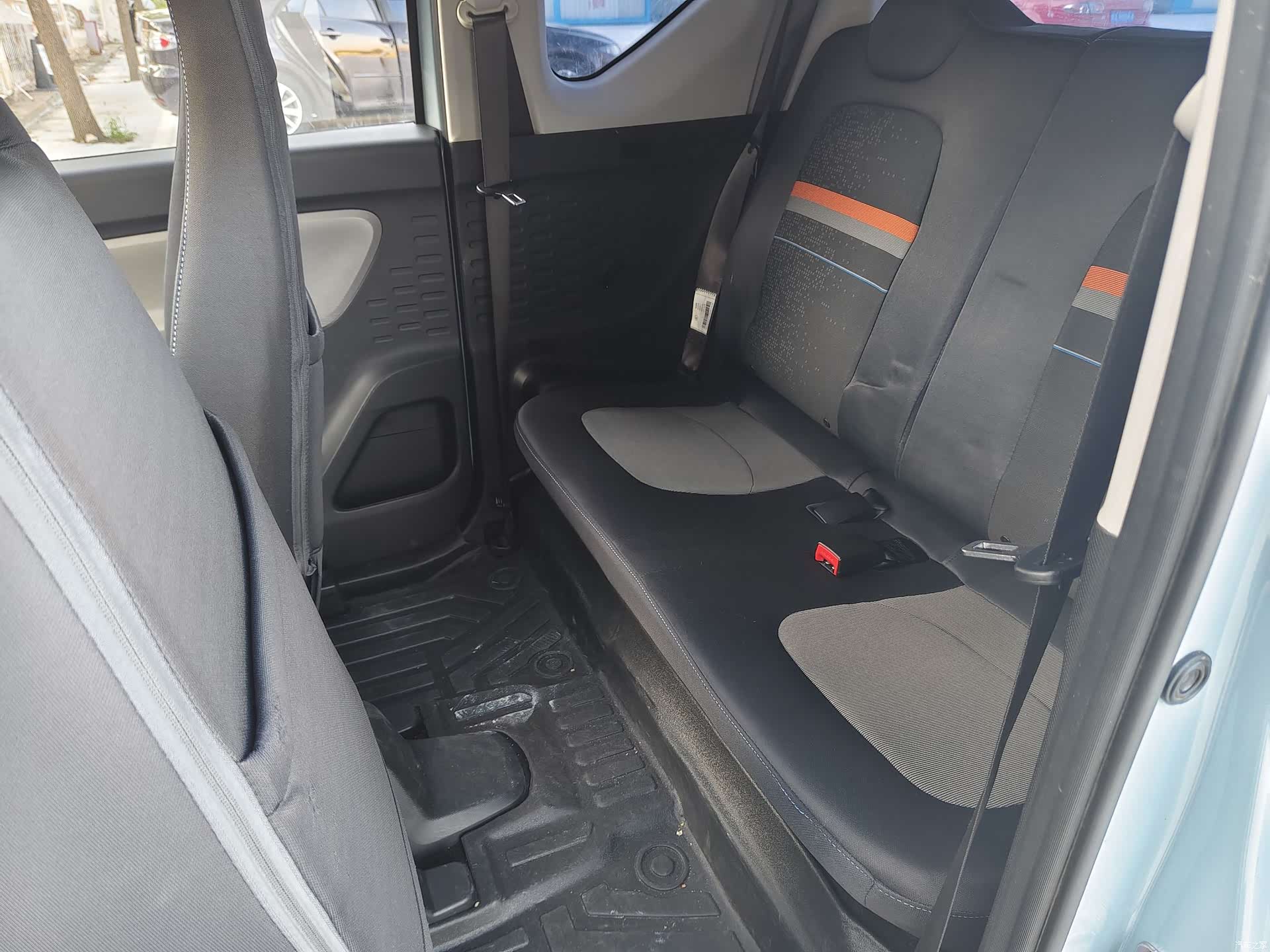 Wuling MINIEV, 2022 14