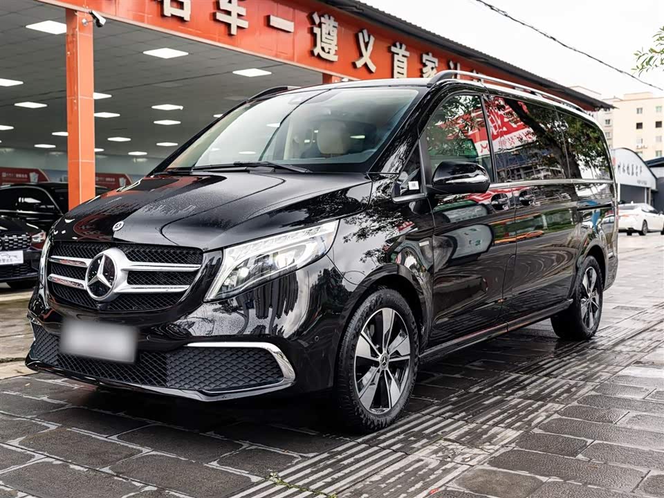 Mercedes-Benz V-class