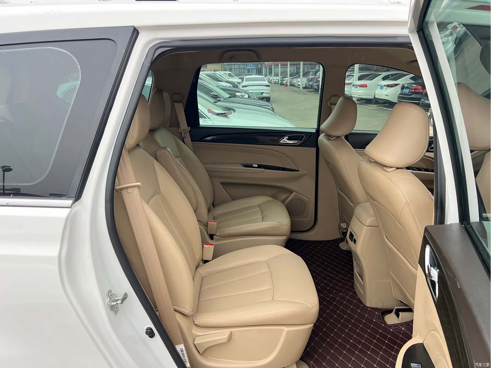 Wuling 730, 2018 20