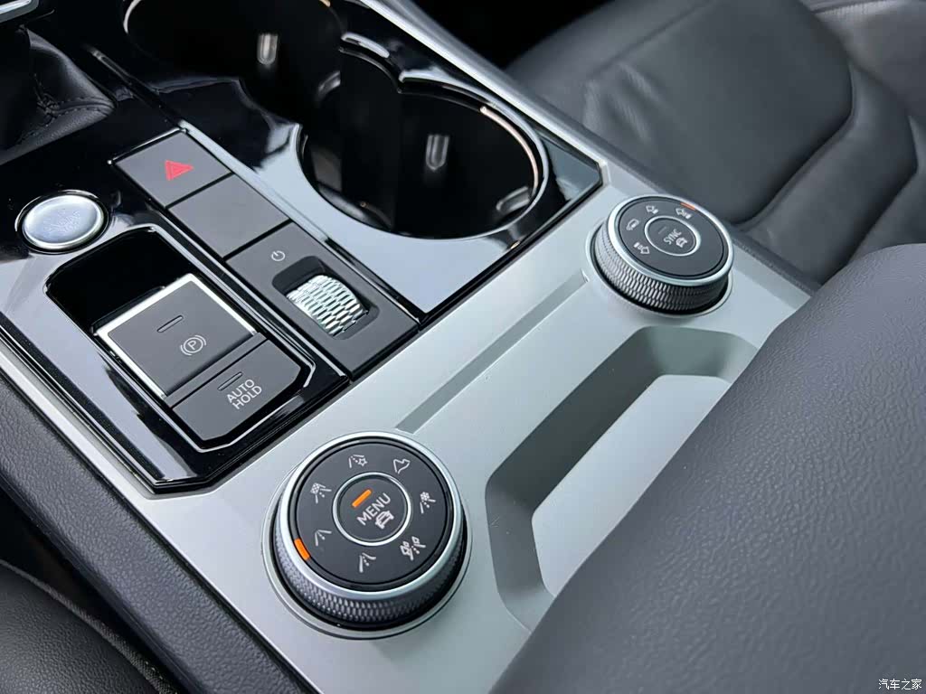 Volkswagen Touareg, 2019 20