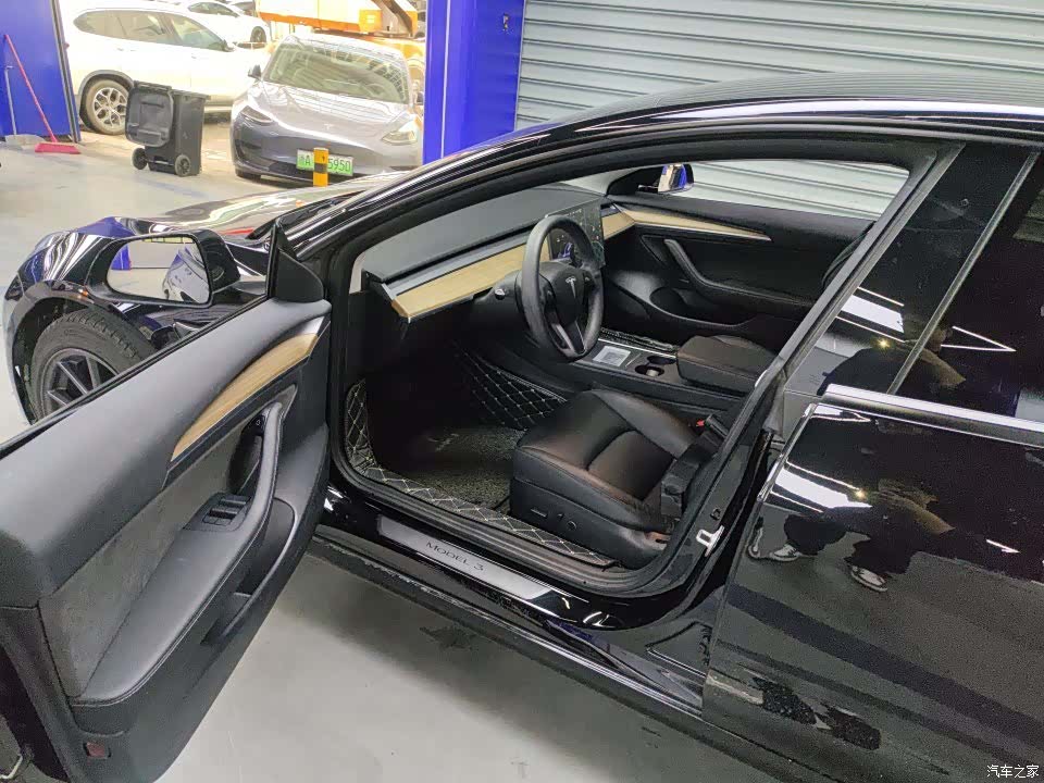 Tesla Model 3, 2020 все фото