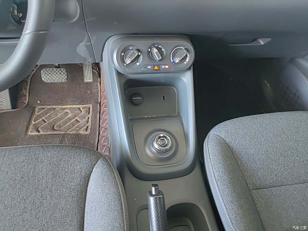 Wuling Hongguang, 2025 14