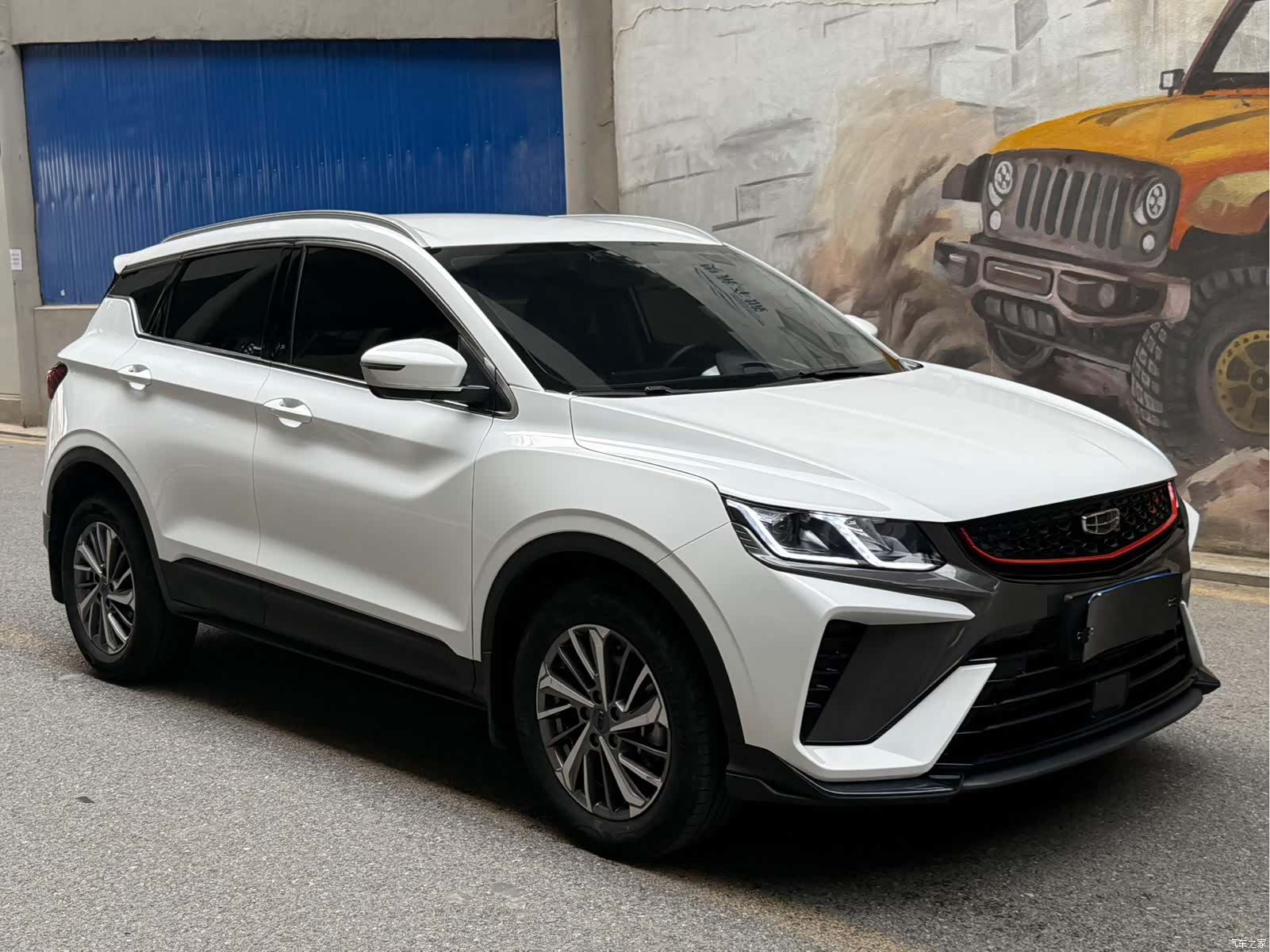 Geely Coolray, 2022 3