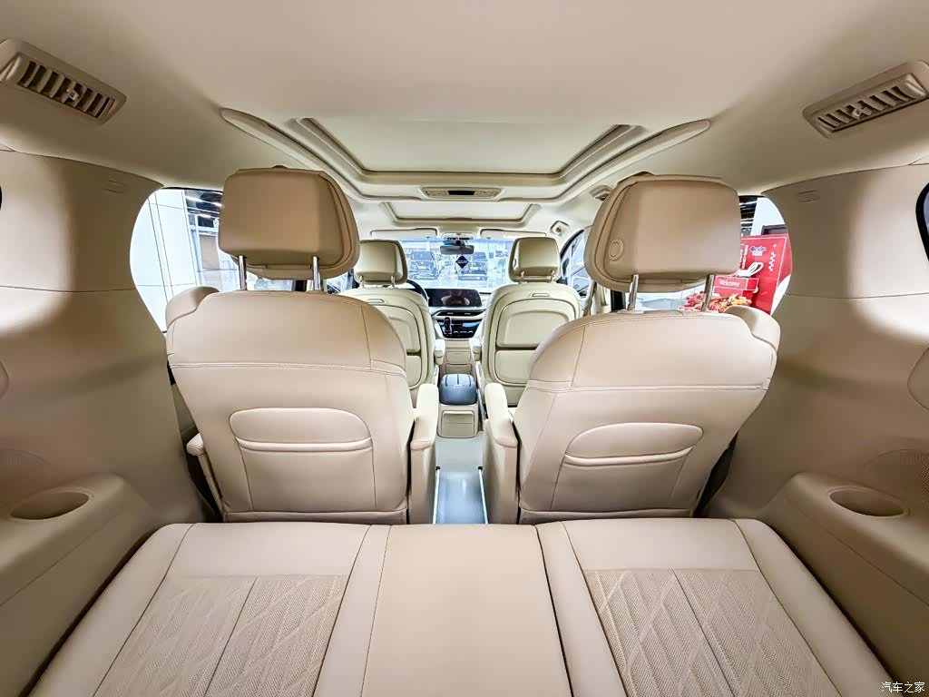 Buick GL8, 2023 14