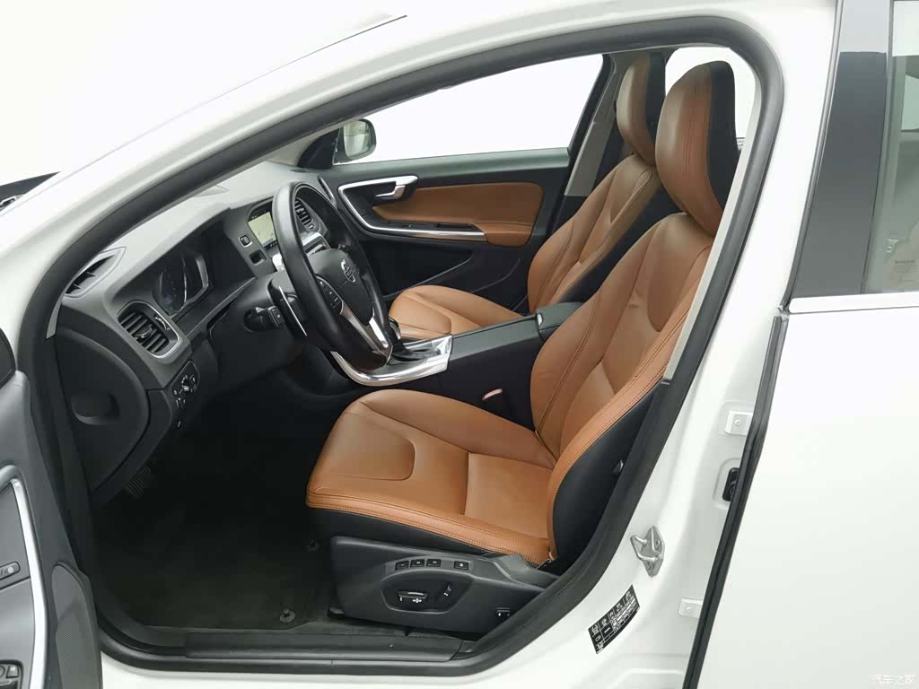 Volvo S60, 2015 10