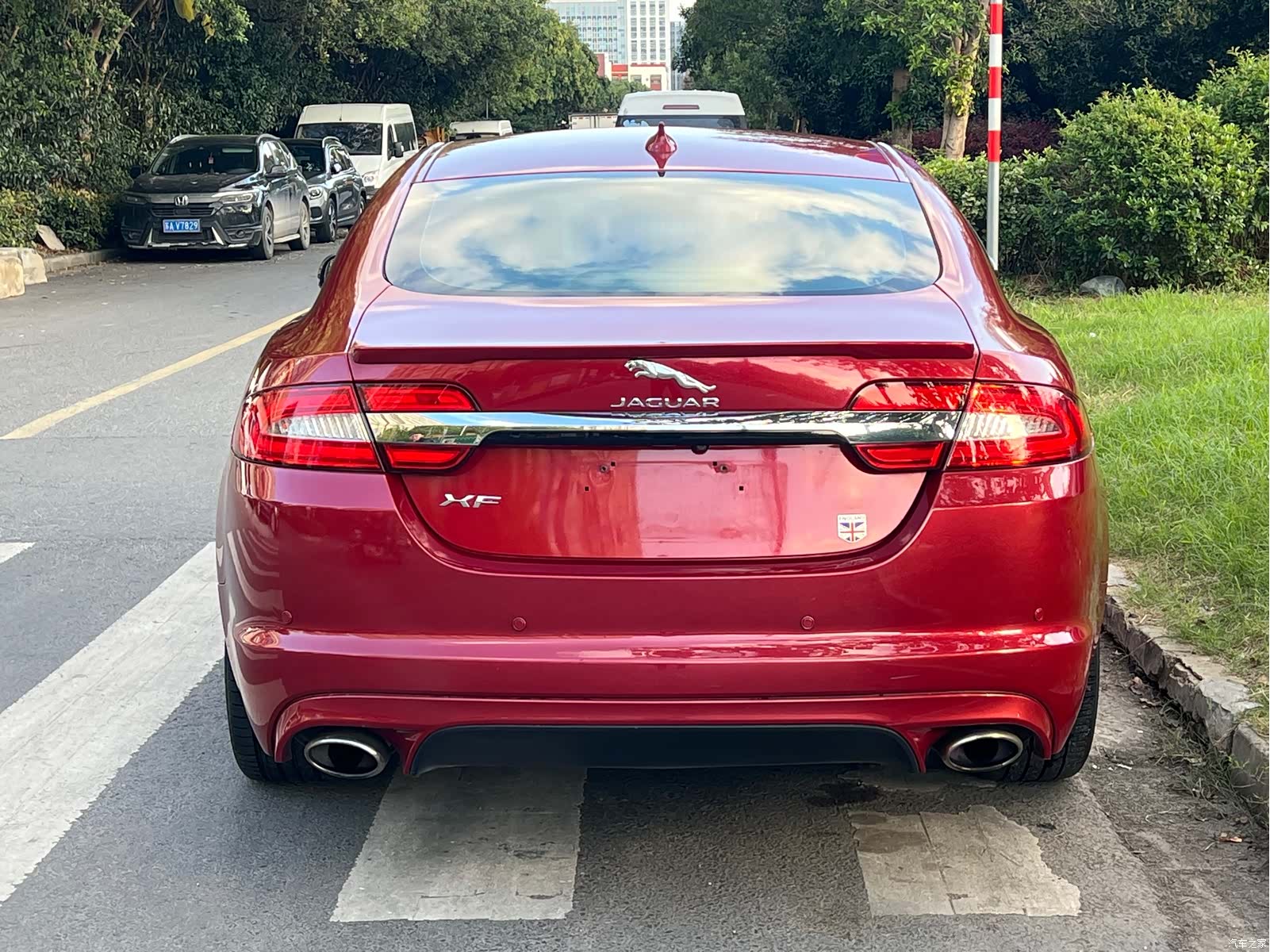 Jaguar XF, 2014 6