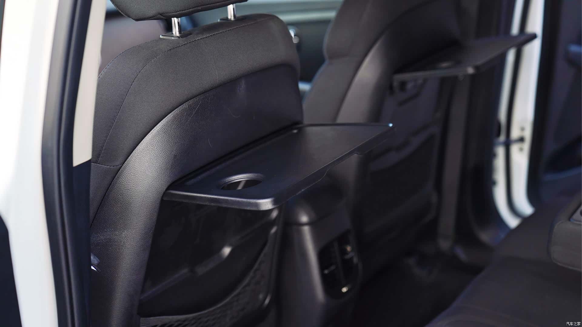 Kia 5, 2013 12