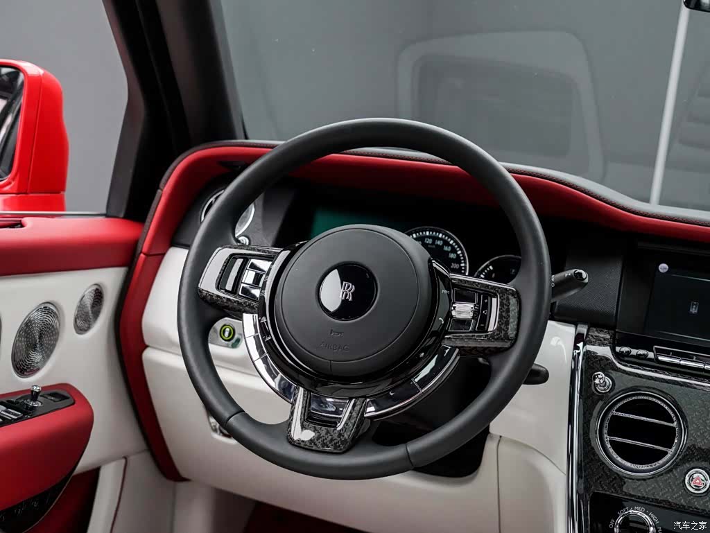 Rolls-Royce Cullinan, 2022 17