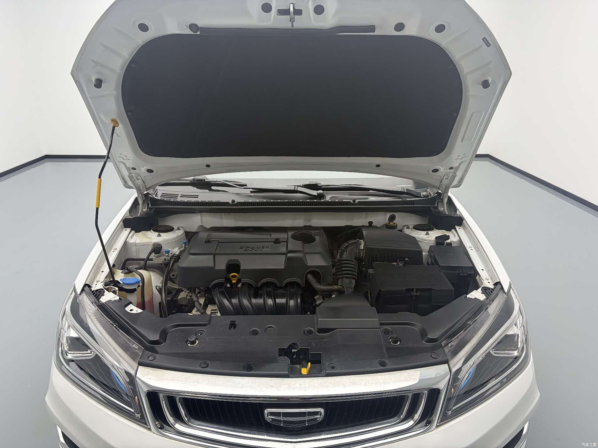 Geely Emgrand, 2020 17