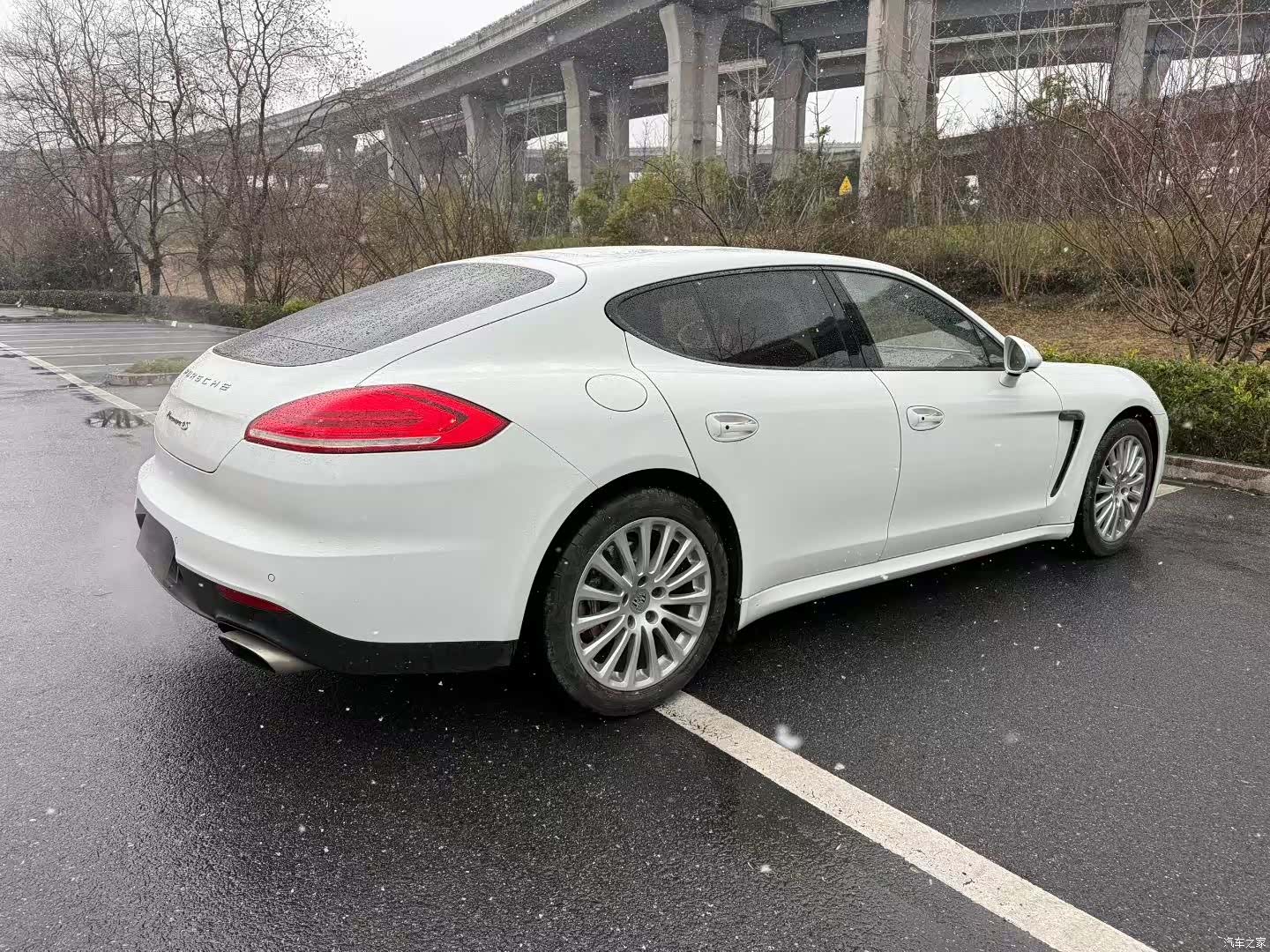 Porsche Panamera, 2015 4