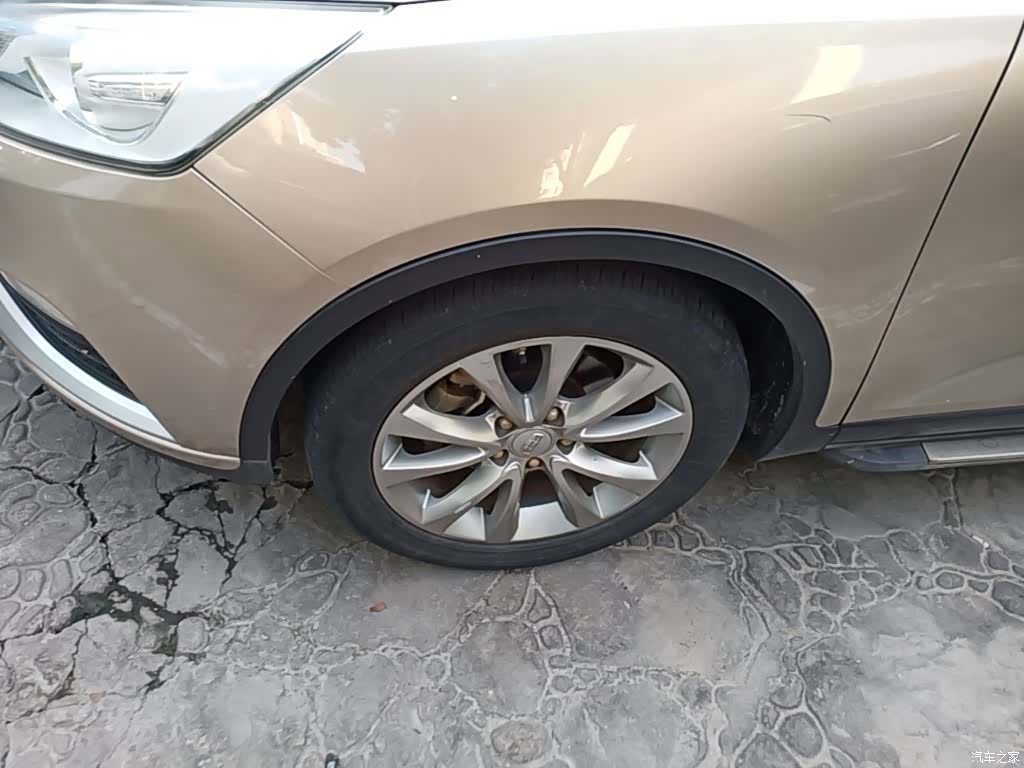 Geely Emgrand, 2017 23