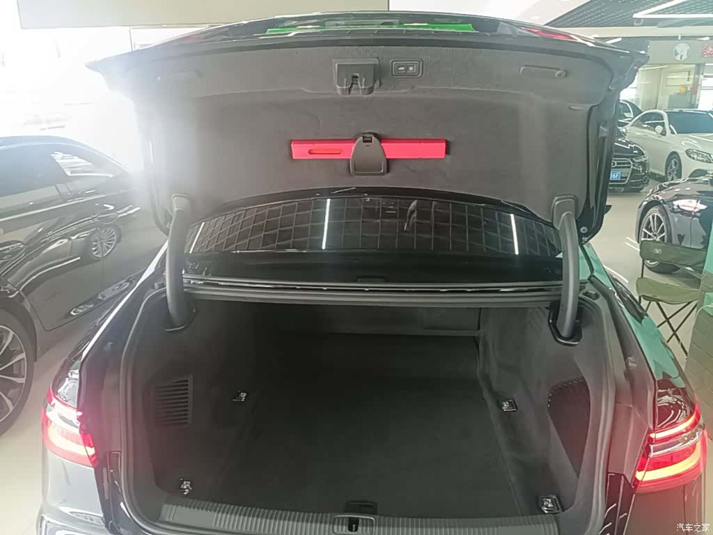 Audi A8L, 2020 19