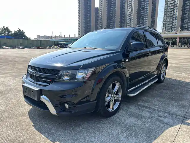 Dodge Kuwei 2017 — купить из Китая под заказ