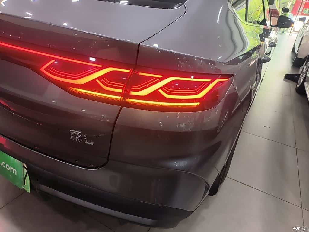 BYD Qin, 2025 8
