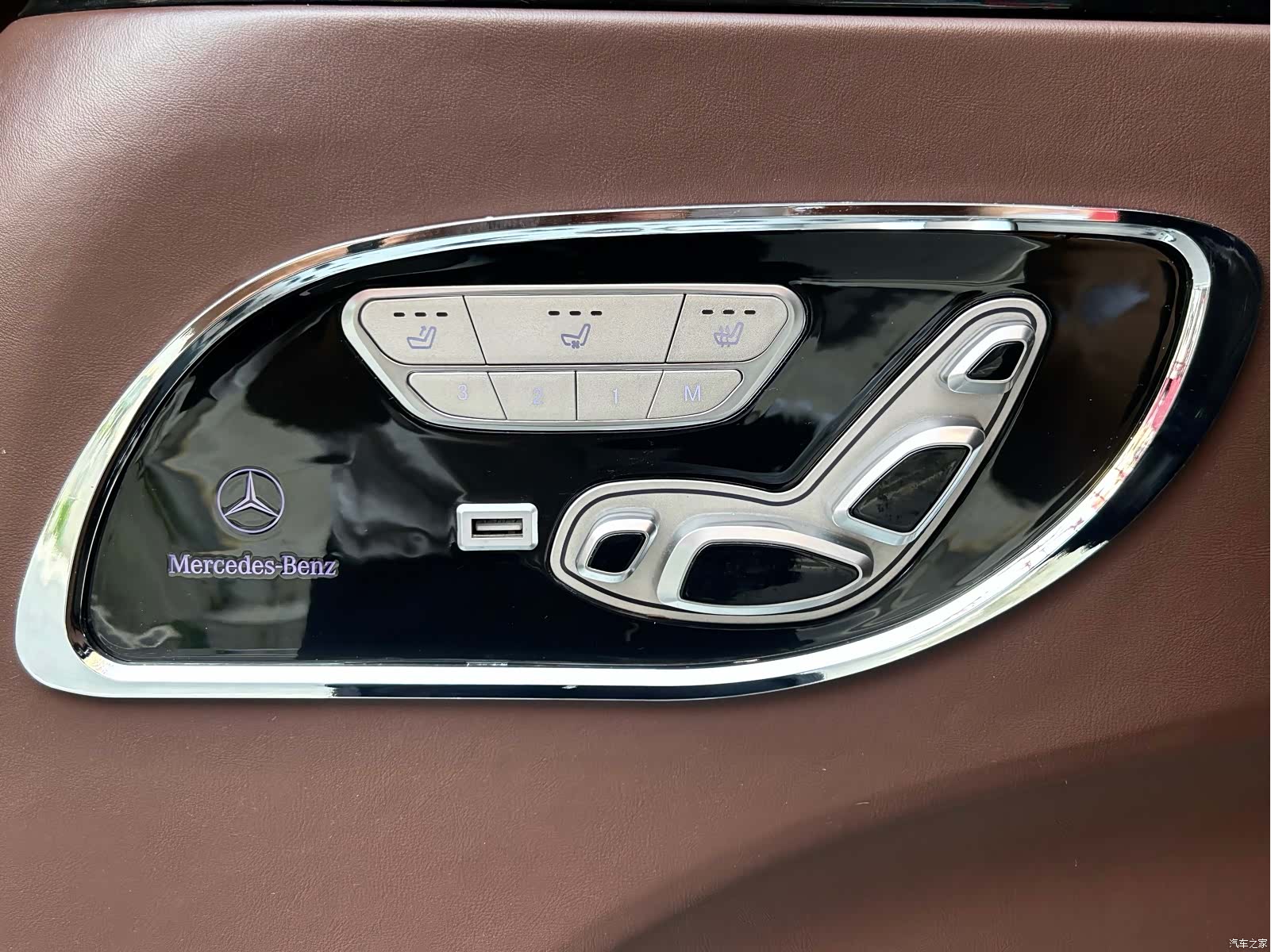 Mercedes-Benz V-Class, 2020 12