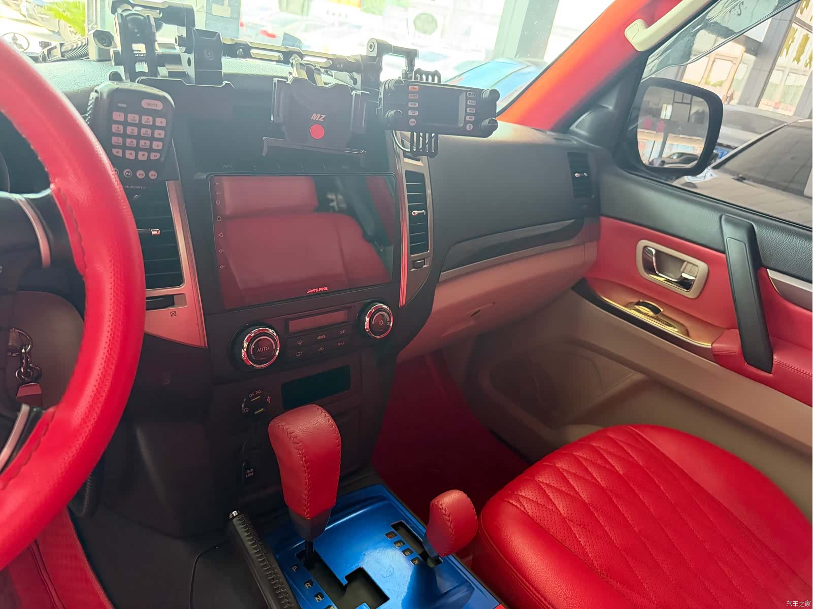Mitsubishi Pajero, 2018 13