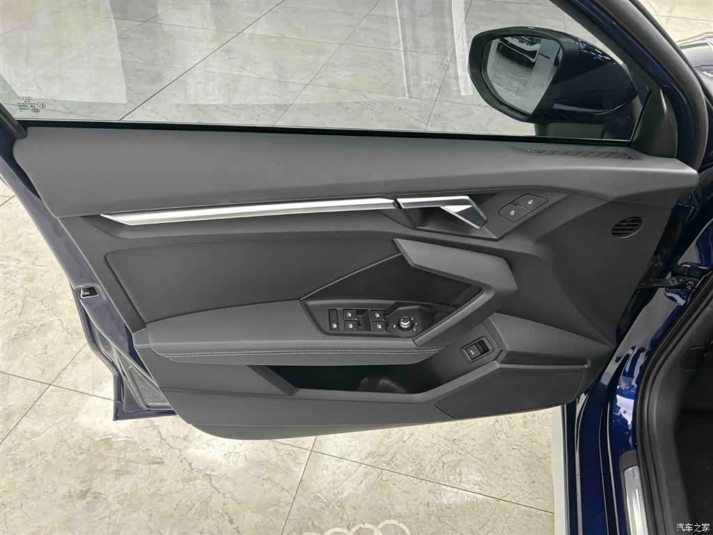 Audi A3, 2023 10