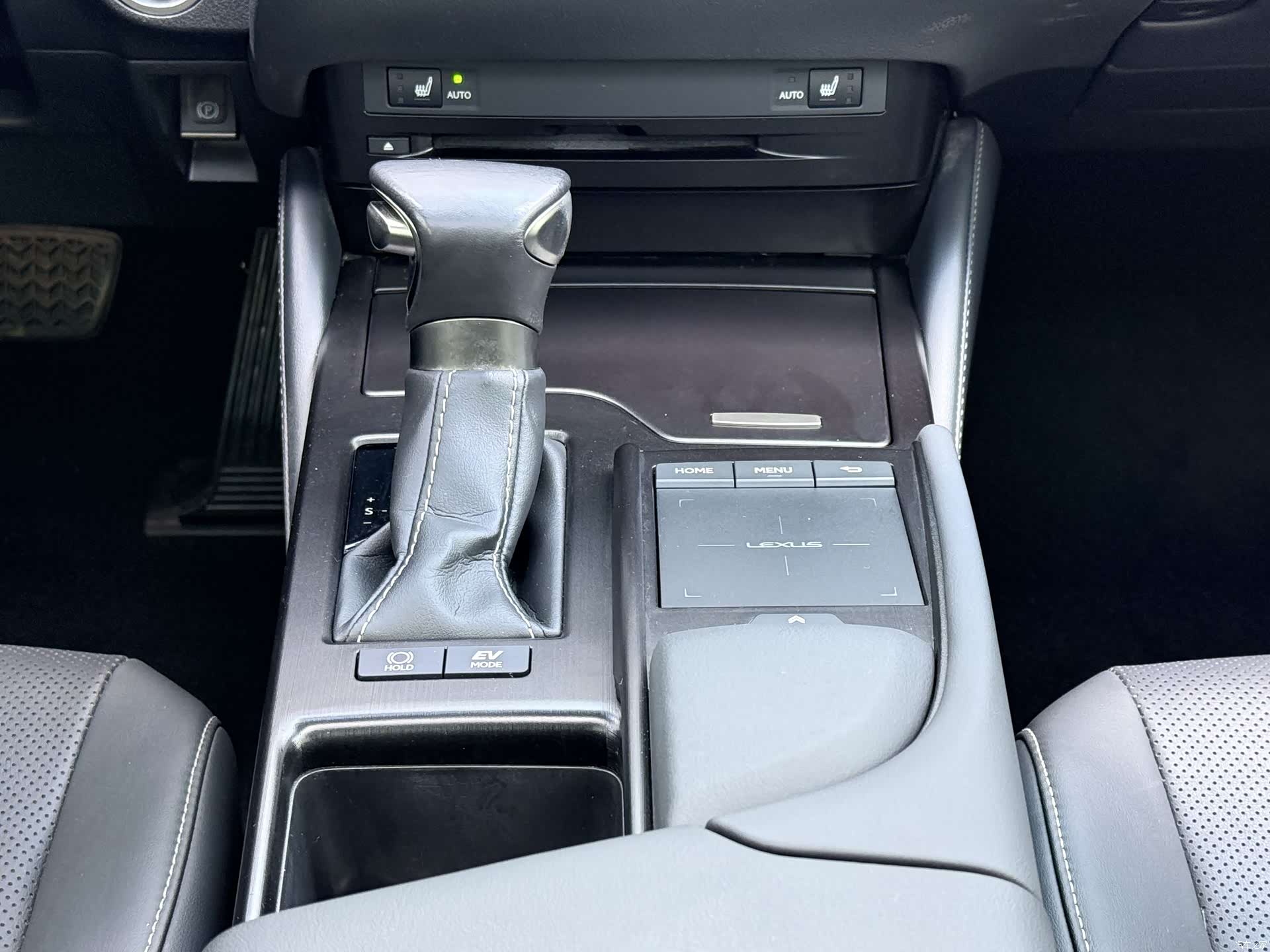 Lexus ES, 2020 12