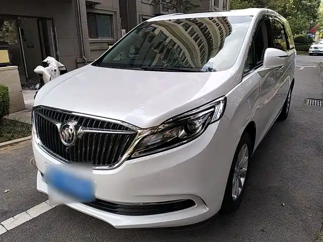 Buick GL8 2019 — купить из Китая под заказ
