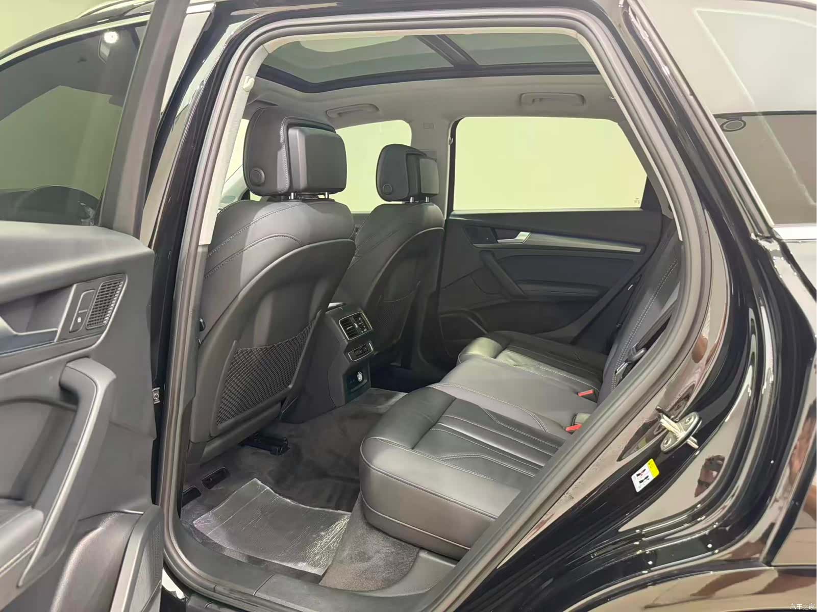 Audi Q5L, 2022 7