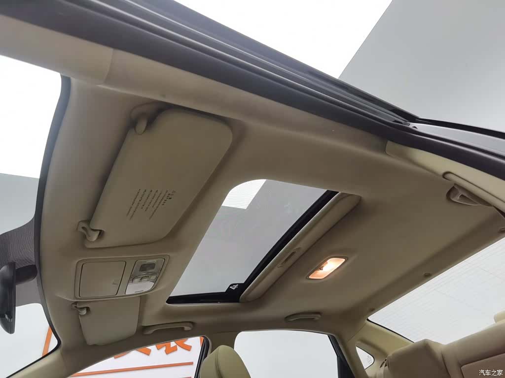 Hyundai GLS, 2010 14
