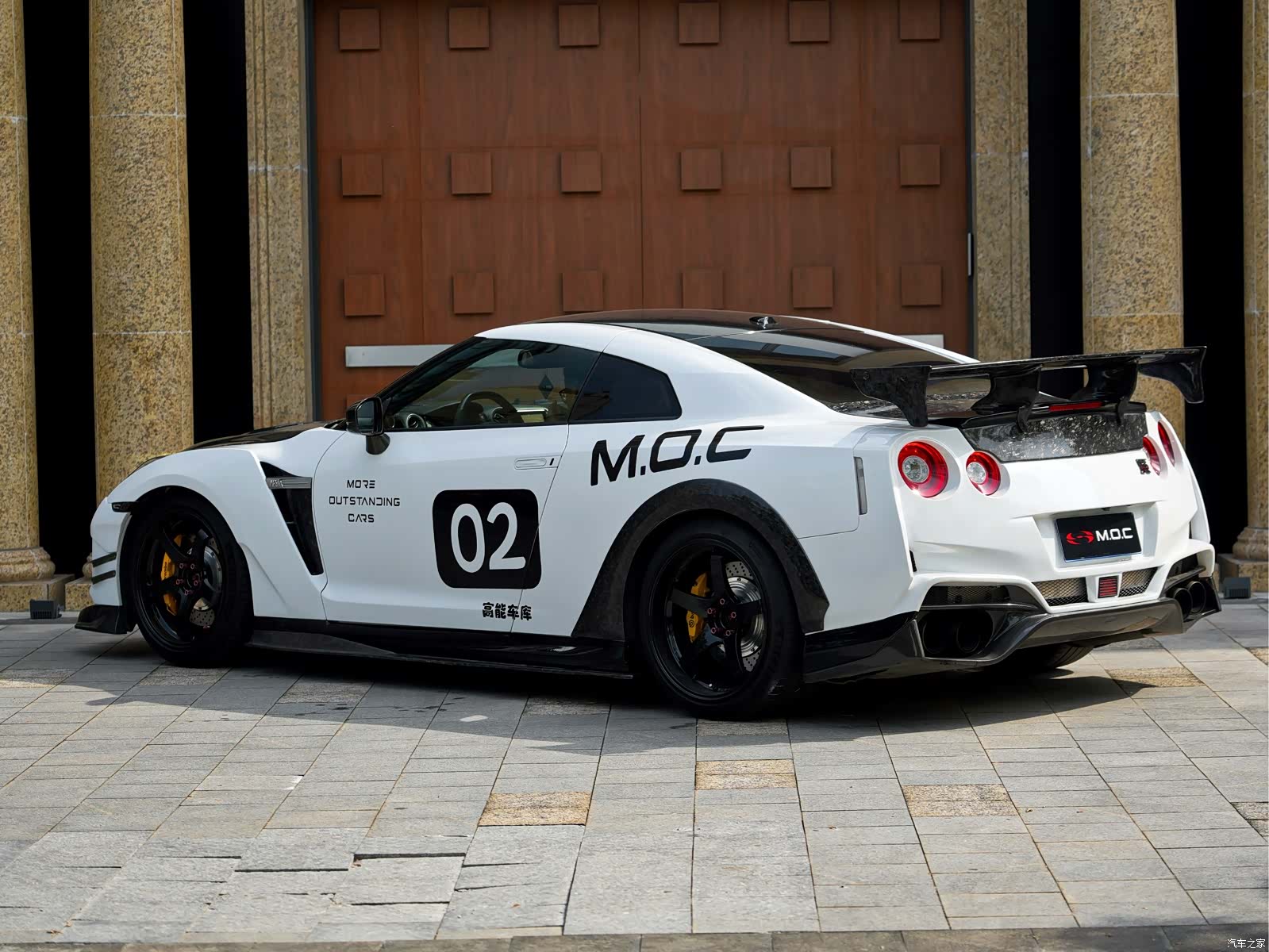 Nissan GT-R, 2012 все фото