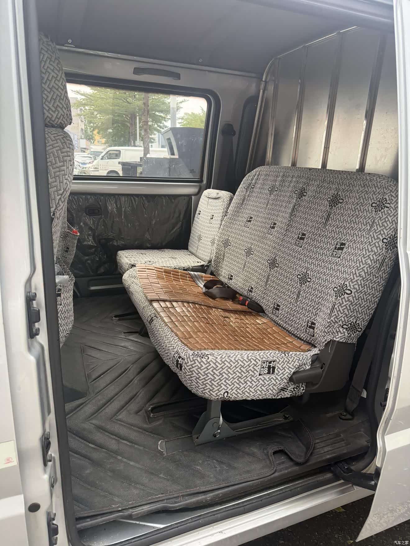 Wuling 5, 2021 12