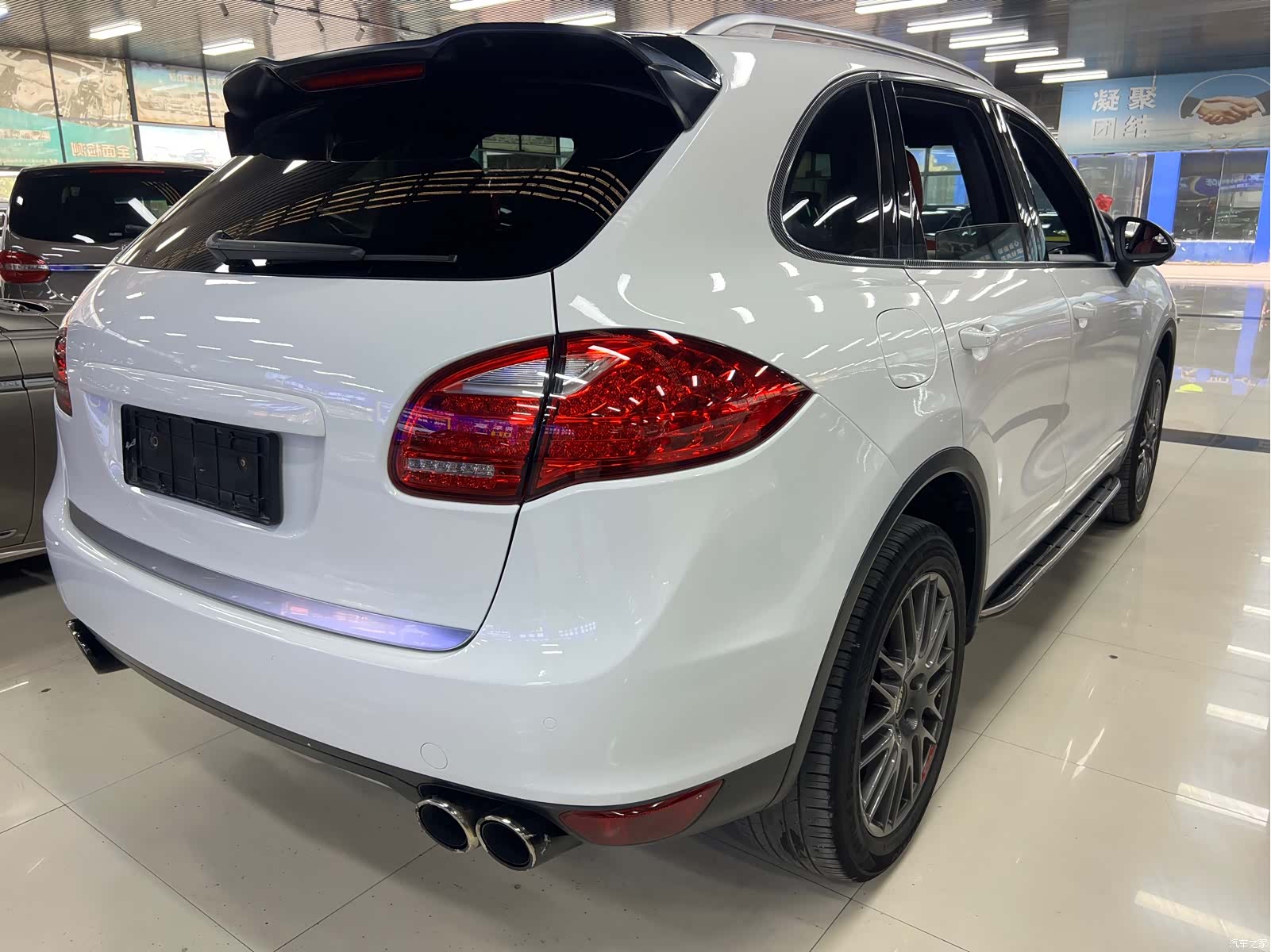 Porsche Cayenne, 2013 9