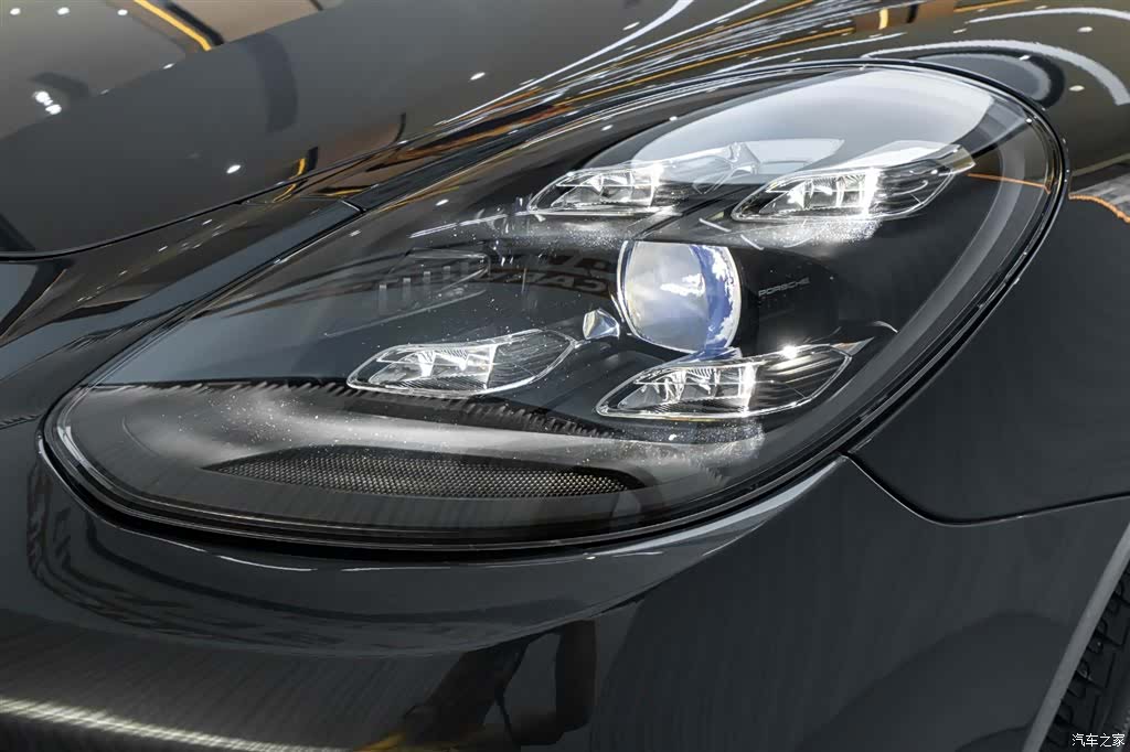Porsche Panamera, 2022 6