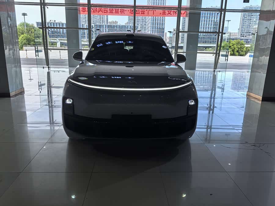 Li Auto L8 2025, фото 2