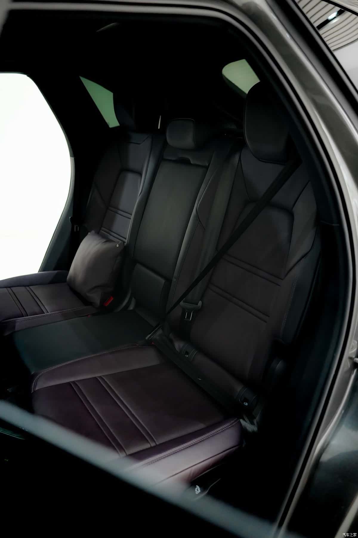 Porsche Cayenne, 2023 9