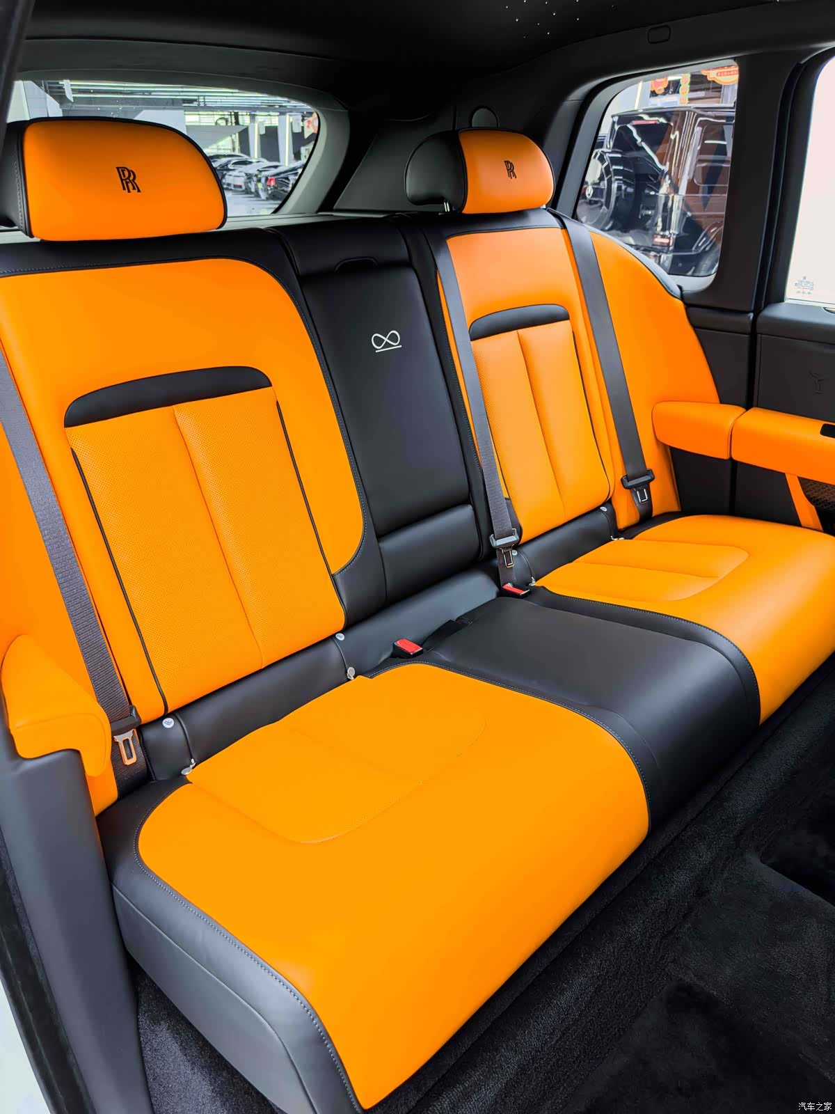 Rolls-Royce Cullinan, 2026 34