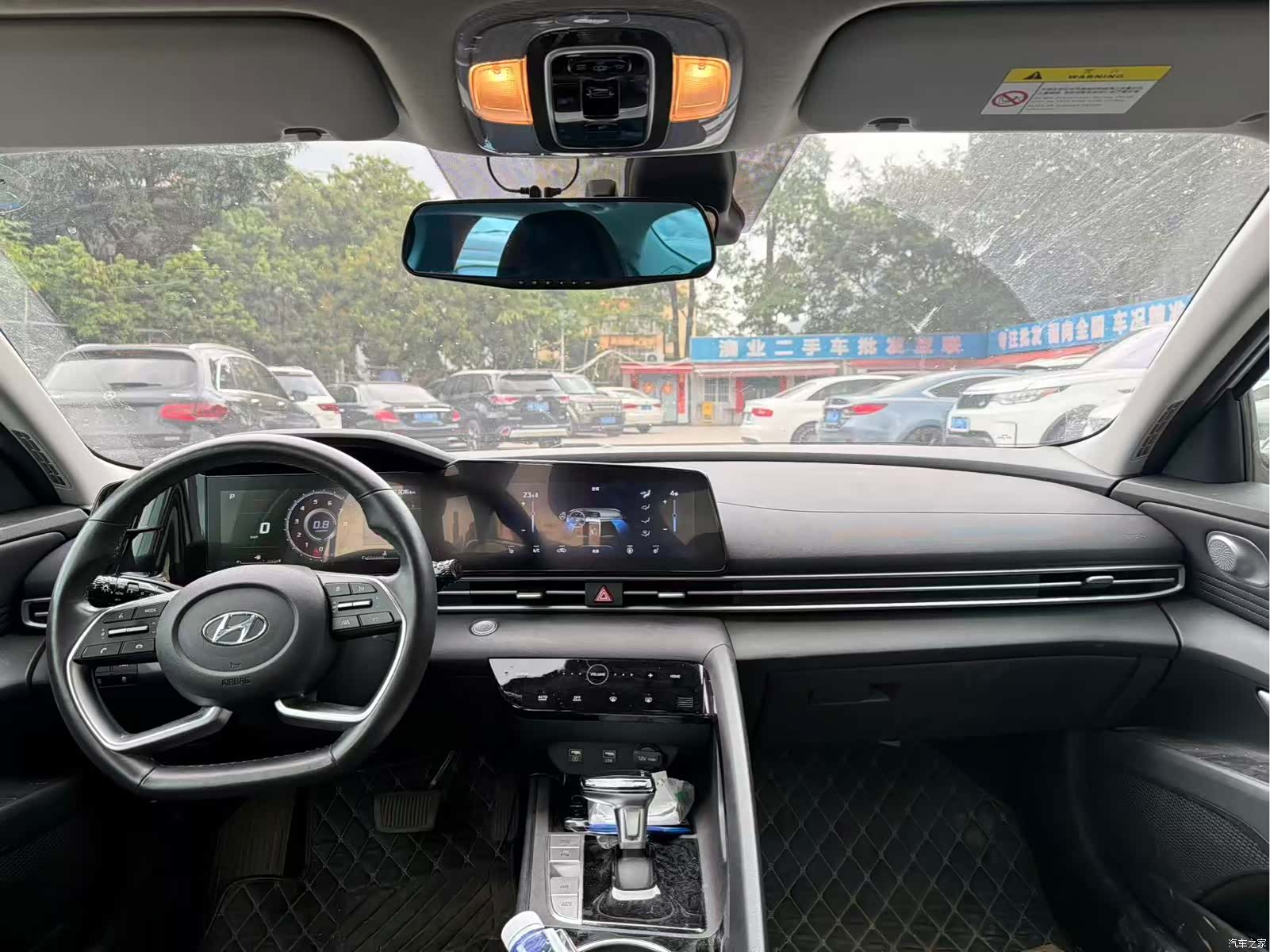 Hyundai Elantra, 2022 6