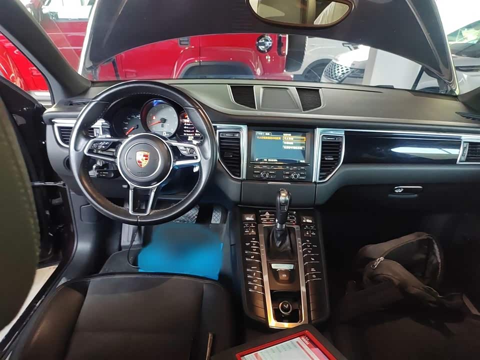 Porsche Macan Porsche Macan
