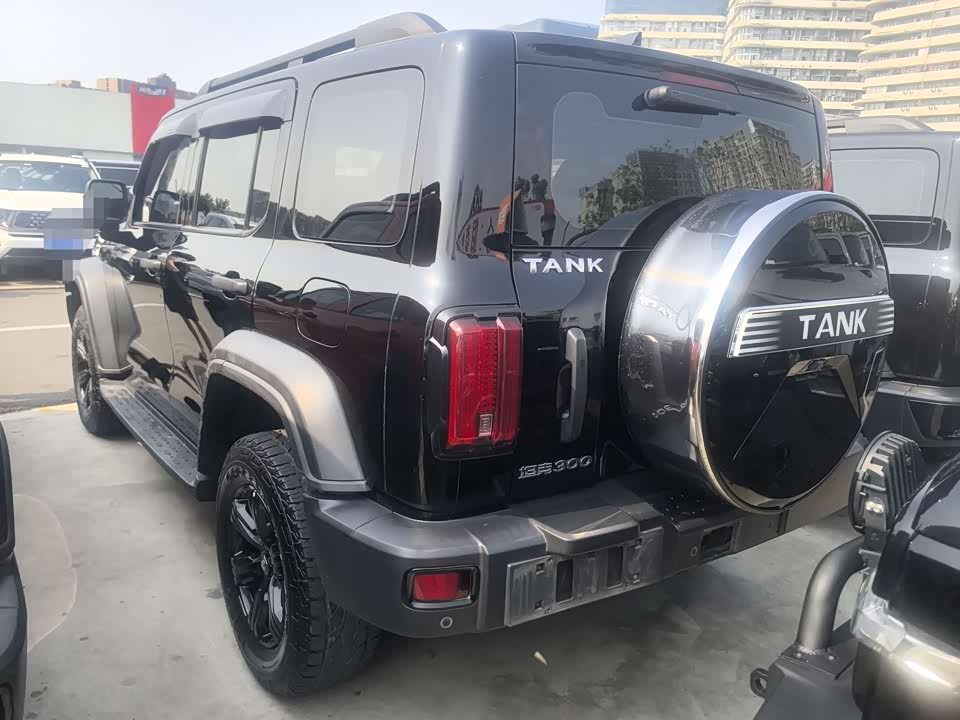 Tank 300 Tank 300