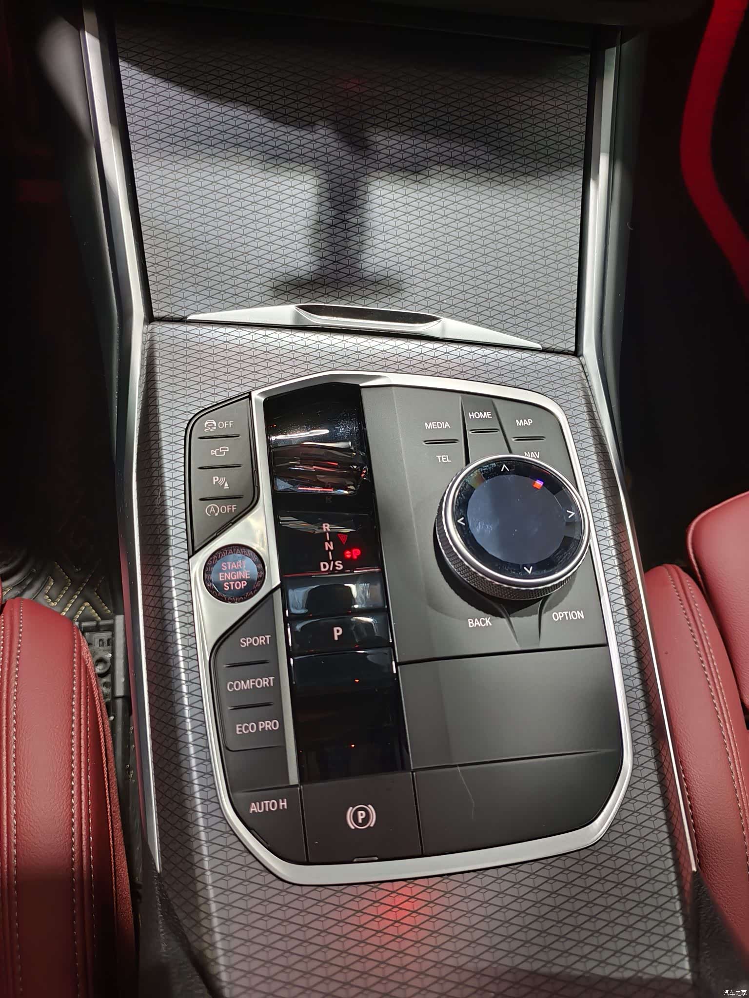BMW 4 Series, 2025 12