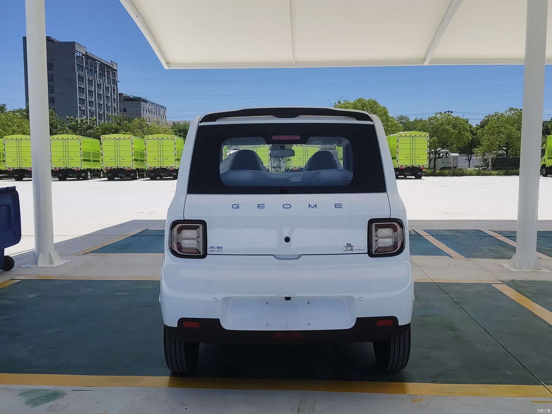 Geely Panda, 2025 6
