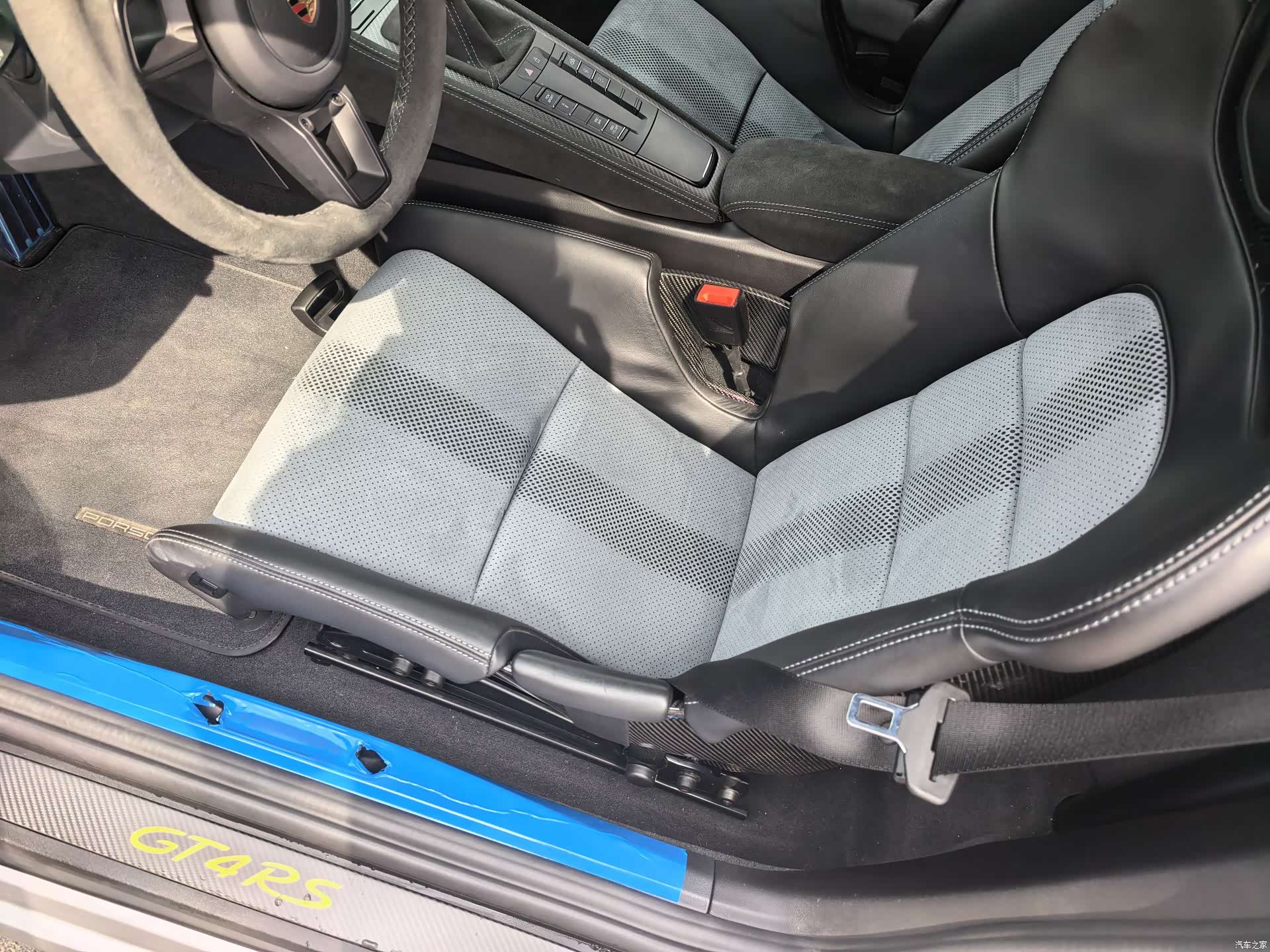 Porsche Cayman, 2023 9