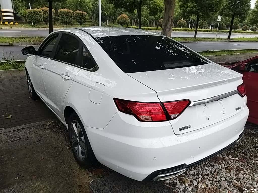 Geely Emgrand, 2019 все фото