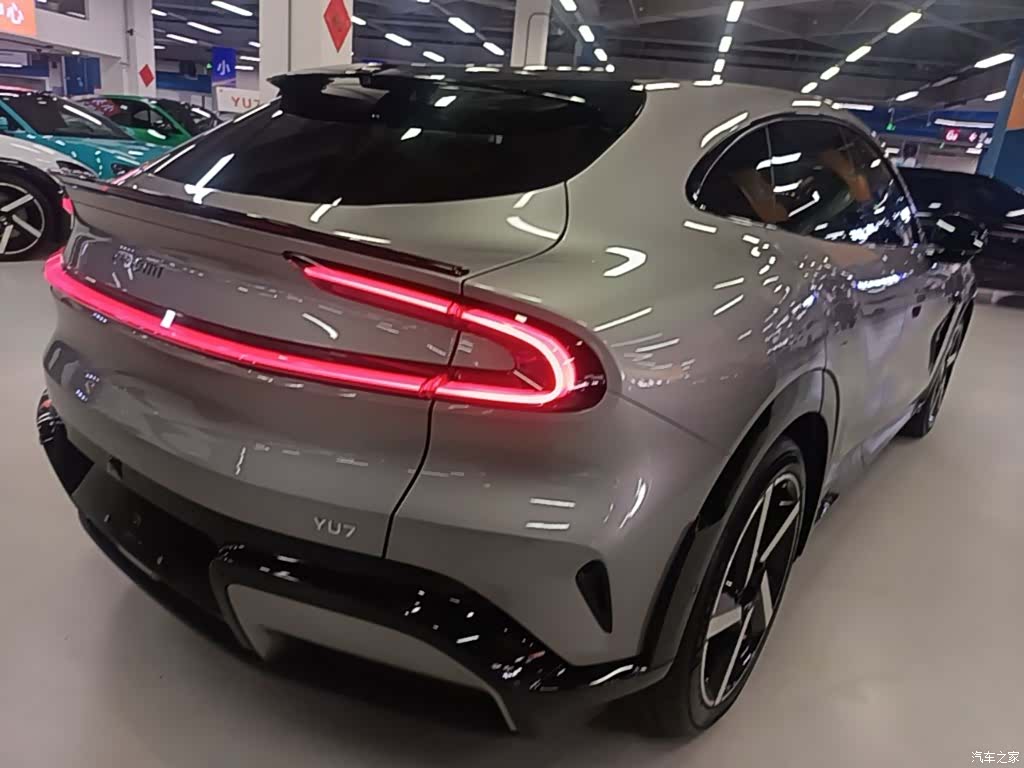 Xiaomi YU7, 2025 7