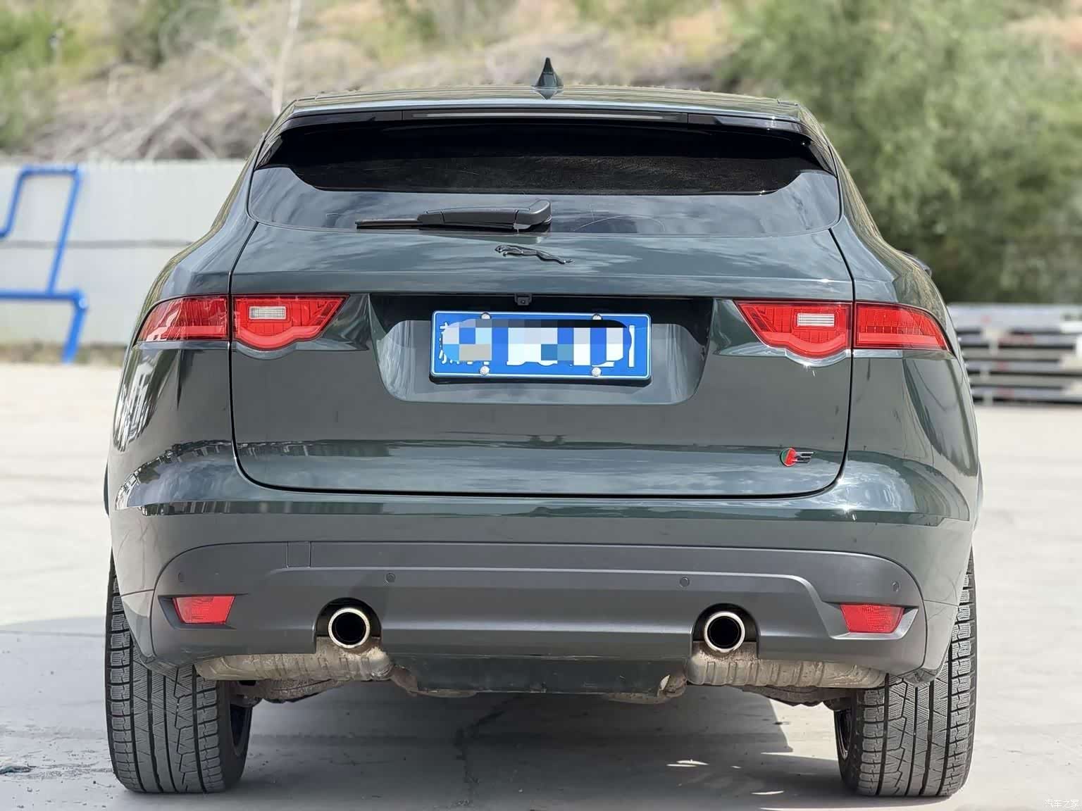 Jaguar F-PACE, 2017 все фото