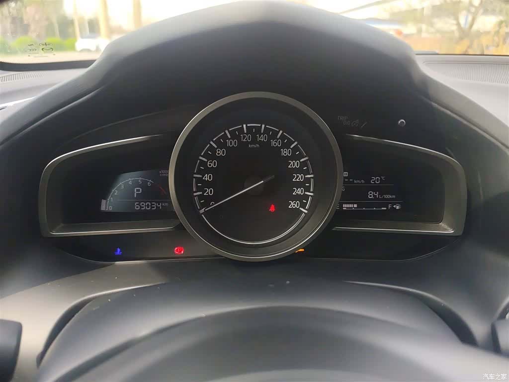 Mazda CX-4, 2017 8