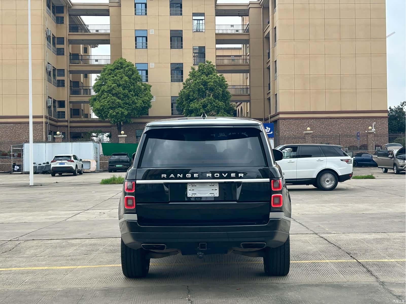Land Rover Range Rover, 2018 все фото